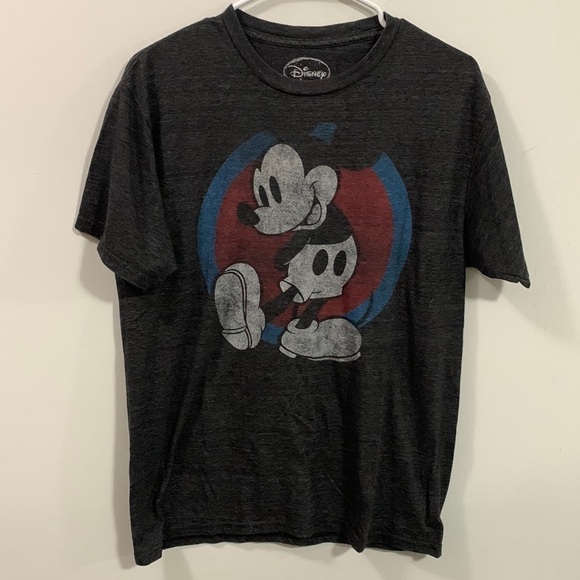 Disney Mickey Mouse Vintage t-shirt Sz Med. Only wear is Mickey is a bit faded - Picture 1 of 3